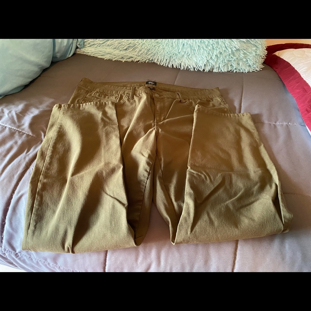 Emma Skinny Olive Green Leggings Size 24